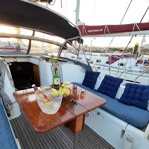 Yacht Oceanis Clipper , Las Galletas Spain
