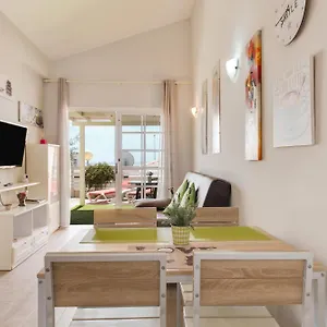 Caleta Deluxe Apartment